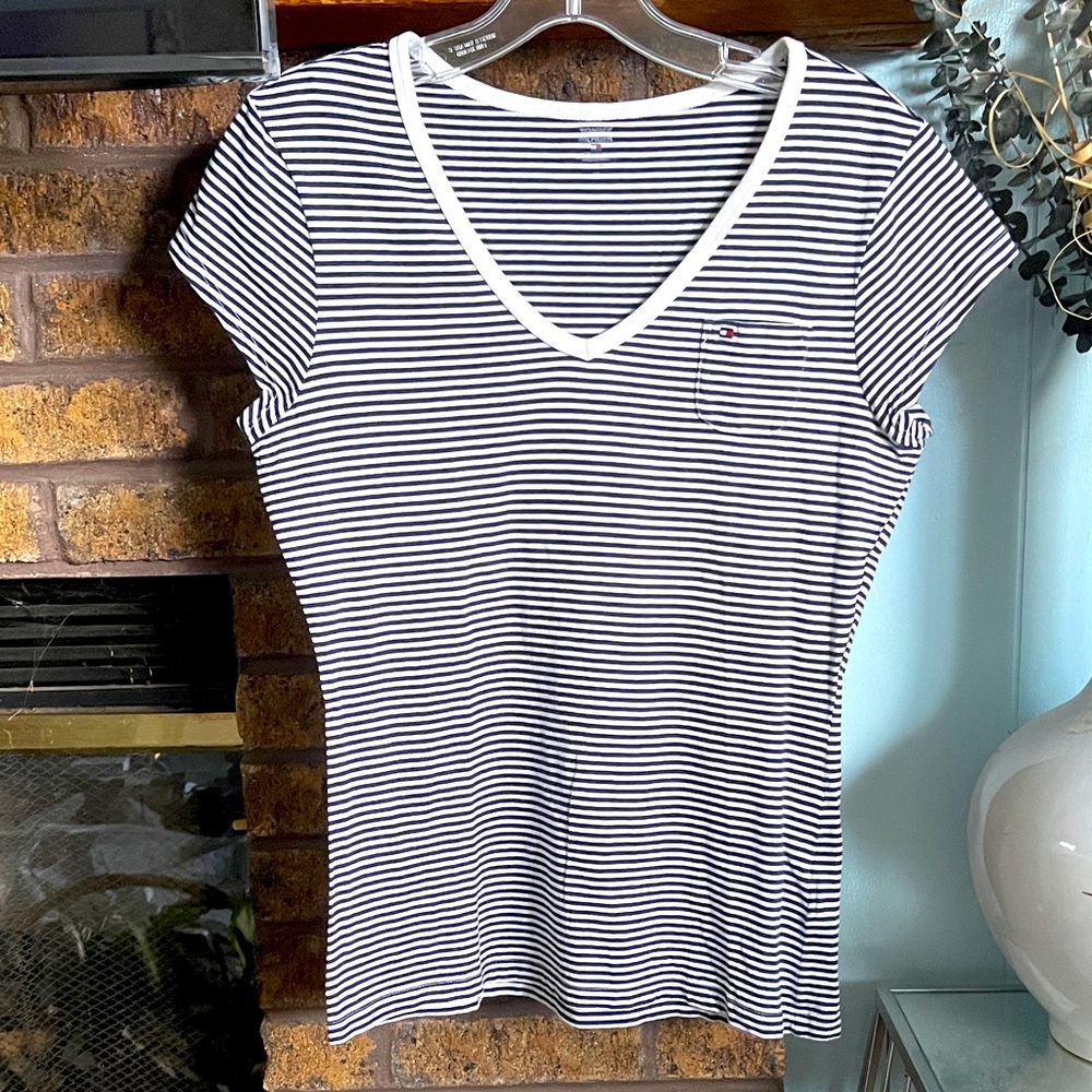 Tommy Hilfiger black white striped tshirt